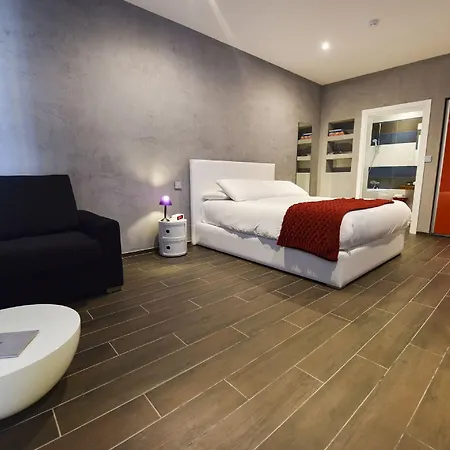 Quaint Boutique Hotell 2*