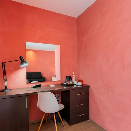 Quaint Boutique Hotel 3*