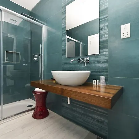 Quaint Boutique Szálloda 3*