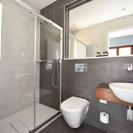 Quaint Boutique Hotell