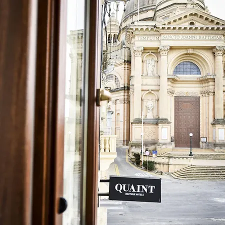 Quaint Boutique Отель